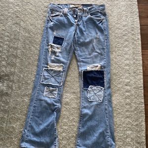 Levi’s Vintage button fly slouch boot cut jeans. Size 3